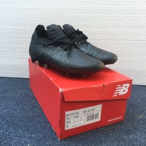 New Balance Tekela FG 8.5 soccer/futbol/football